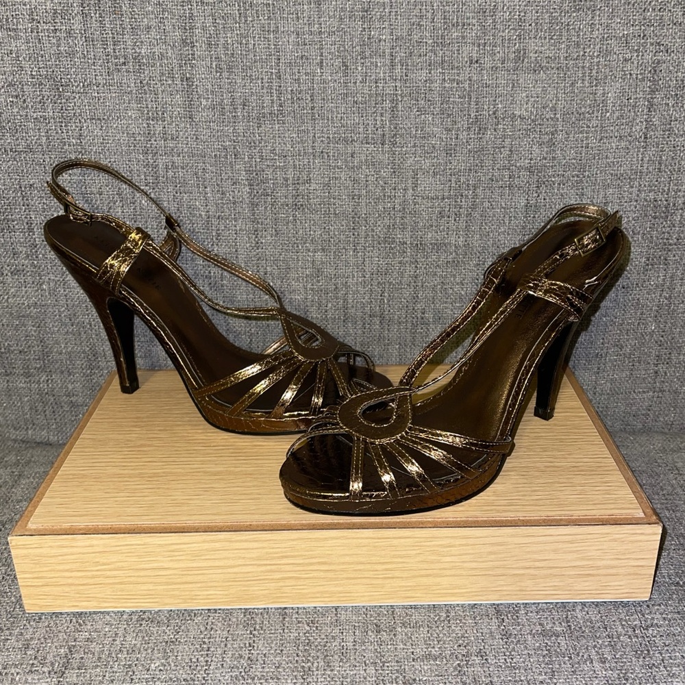 Kelly & Katie Heels